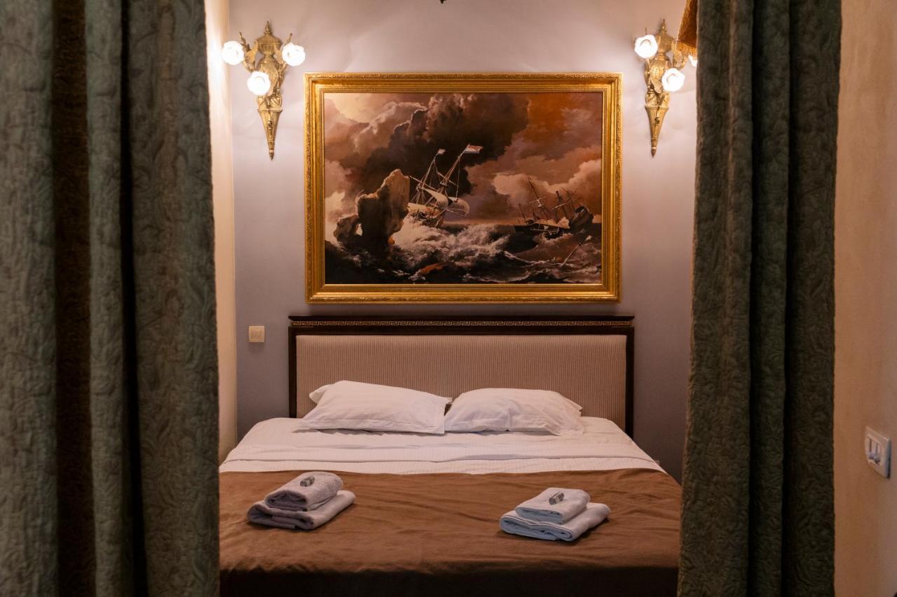 Boutique Hotel Travelling Actor - Skadarlija Belgrade Exterior photo